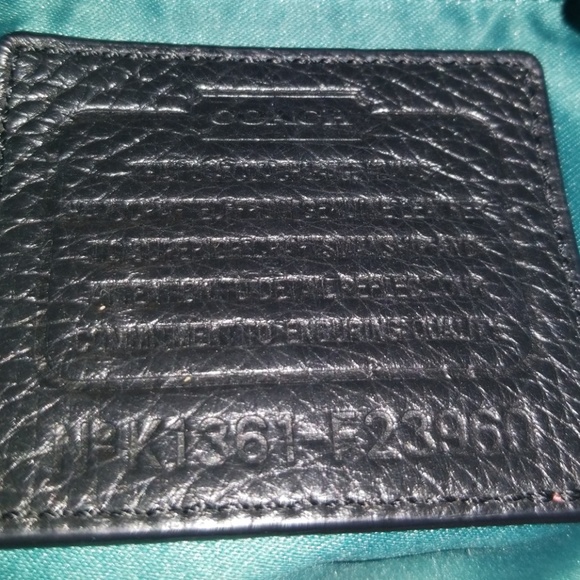 Coach handbag & matching Wallet - Picture 7 of 8